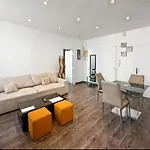 - A 50m Des Plages Et De La Croisette Apartment *