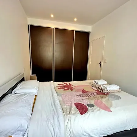 - A 50m Des Plages Et De La Croisette Cannes
